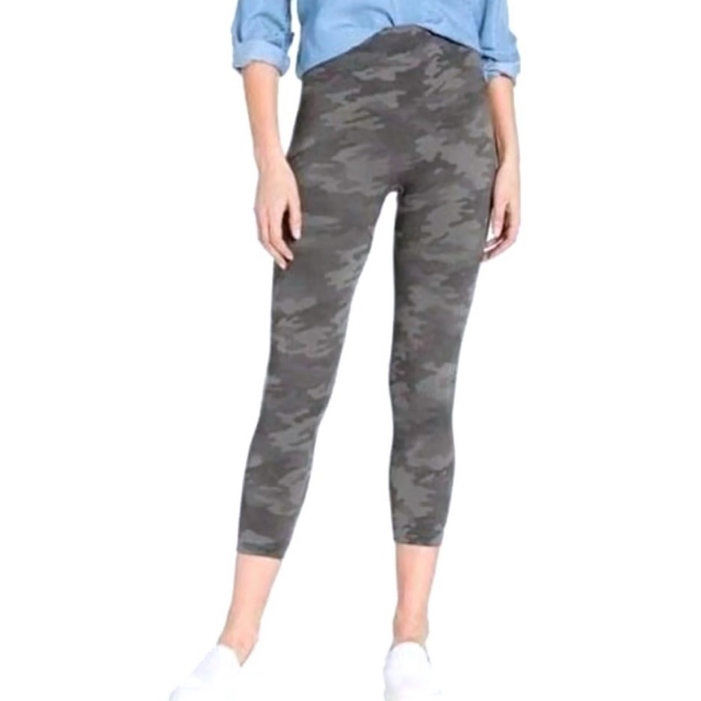 Spanx Camo Print cropped Women's Leggings